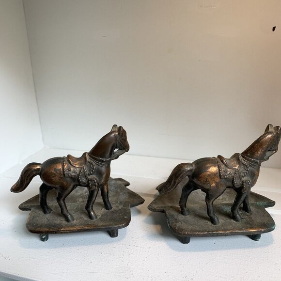 Vintage Copper Horse Ashtrays Set of 2 - Picture 6 of 11